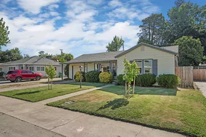 704 N Crescent Avenue, Lodi, CA 95240 - Photo 2