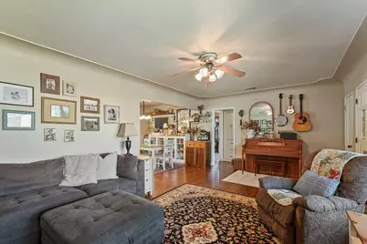 704 N Crescent Avenue, Lodi, CA 95240 - Photo 8