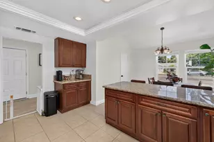27 Rock Hill Ct, Sacramento, CA 95833 - Photo 10