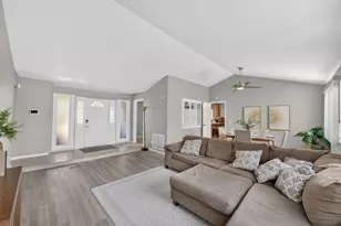 8030 La Riviera Dr, Sacramento, CA 95826 - Photo 2