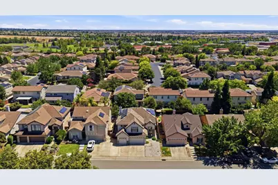 877 Lavastone Drive, Lincoln, CA 95648 - Photo 58