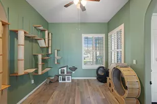 10689 Wellington Cir, Stockton, CA 95209 - Photo 16