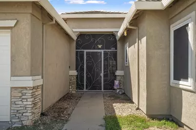 10689 Wellington Circle, Stockton, CA 95209 - Photo 10
