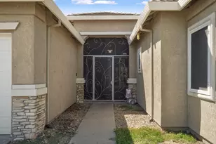 10689 Wellington Cir, Stockton, CA 95209 - Photo 10