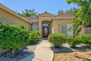 1898 Josephene Way, Yuba City, CA 95993 - Photo 4