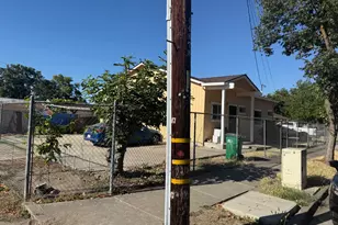 1749 S American St, Stockton, CA 95206 - Photo 10