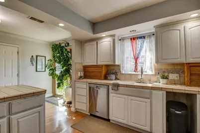1705 Concord Avenue, Modesto, CA 95350 - Photo 6