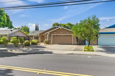 2820 E Orangeburg Avenue, Modesto, CA 95355 - Photo 2