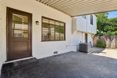 2761 Marty Way, Sacramento, CA 95818 - Photo 46