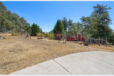 5590 Lynx Trail, Pollock Pines, CA 95726 - Photo 32