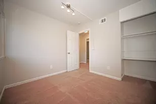 5853 Diablo Dr, Sacramento, CA 95842 - Photo 26