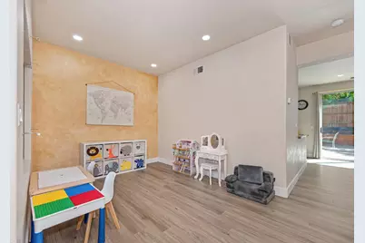 2701 Catalina Drive, Rocklin, CA 95765 - Photo 12