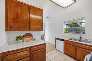 8668 Western Sun Way, Sacramento, CA 95828 - Photo 14