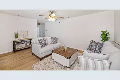 8668 Western Sun Way, Sacramento, CA 95828 - Photo 4