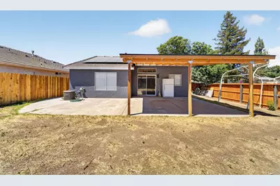 5529 W Norwich Avenue, Fresno, CA 93722 - Photo 54