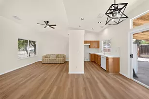 5529 W Norwich Ave, Fresno, CA 93722 - Photo 28