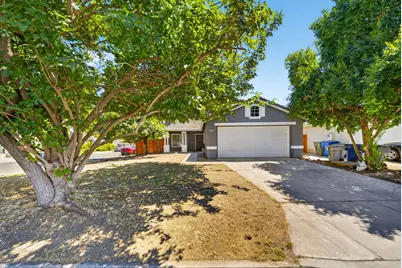 5529 W Norwich Avenue, Fresno, CA 93722 - Photo 4