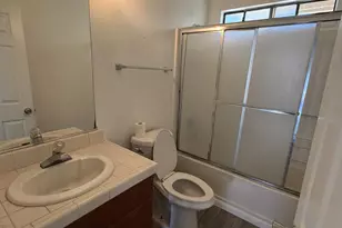 6677 El Capitan Cir, Stockton, CA 95210 - Photo 10