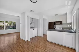 8828 La Riviera Dr, Sacramento, CA 95826 - Photo 12