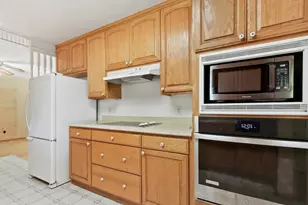 326 Mills Dr, Davis, CA 95616 - Photo 16