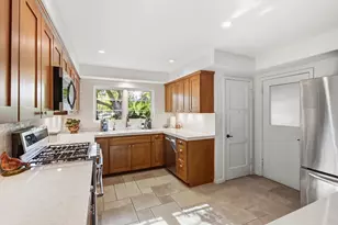 2765 14th St, Sacramento, CA 95818 - Photo 12