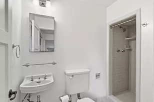 2765 14th St, Sacramento, CA 95818 - Photo 18