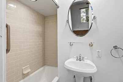 2765 14th Street, Sacramento, CA 95818 - Photo 20