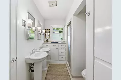 2765 14th Street, Sacramento, CA 95818 - Photo 16