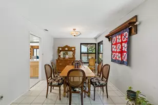 2023 Venetian Dr, Stockton, CA 95207 - Photo 8
