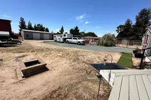 955 Elma St, Hickman, CA 95323 - Photo 12