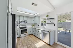 9663 Elmira Cir, Sacramento, CA 95827 - Photo 4