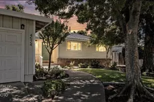4524 Morpheus Ln, Sacramento, CA 95864 - Photo 2