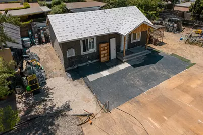 819 Jeffrey Road, Los Banos, CA 93635 - Photo 2