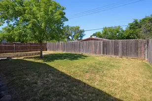 5709 El Campo Way, North Highlands, CA 95660 - Photo 34