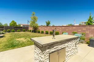 12041 Aleria Cir, Rancho Cordova, CA 95742 - Photo 34