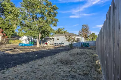 2309 Hackberry Street, Stockton, CA 95205 - Photo 38