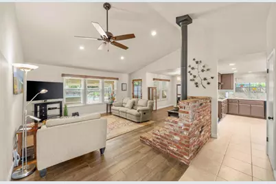 1308 Carnation Court, Roseville, CA 95661 - Photo 4