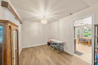 1308 Carnation Court, Roseville, CA 95661 - Photo 6