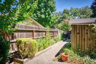 7315 Park Woods Dr, Stockton, CA 95207 - Photo 40