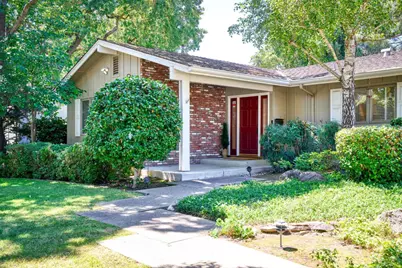 7315 Parkwoods Drive, Stockton, CA 95207 - Photo 8