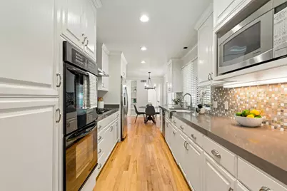 7315 Parkwoods Drive, Stockton, CA 95207 - Photo 16