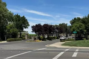 9245 Pinehurst Dr, Roseville, CA 95747 - Photo 2
