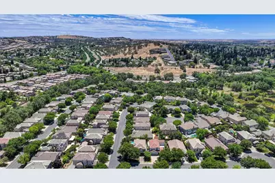 1685 Halverson Court, Folsom, CA 95630 - Photo 44