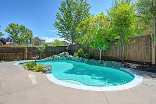 1685 Halverson Ct, Folsom, CA 95630 - Photo 38