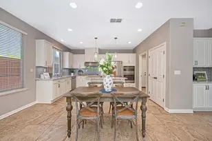1685 Halverson Ct, Folsom, CA 95630 - Photo 16
