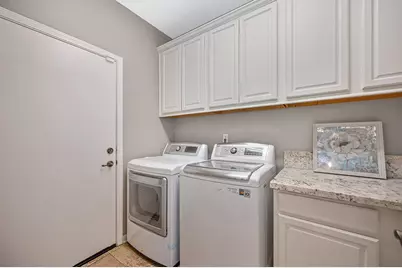 1685 Halverson Court, Folsom, CA 95630 - Photo 22