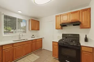 405 W 23rd St, Tracy, CA 95376 - Photo 16