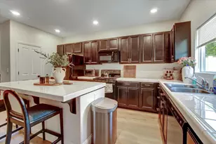 1328 Altaparke Ave, Sacramento, CA 95834 - Photo 4