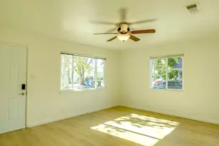 4517 53rd St, Sacramento, CA 95820 - Photo 6