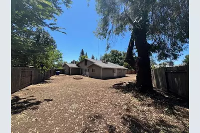 15 Governors Court, Sacramento, CA 95817 - Photo 6